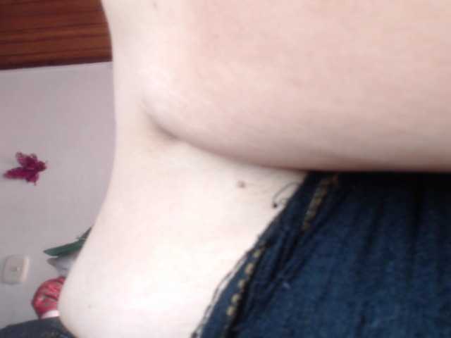 sandyxnaughty live cam on BongaCams