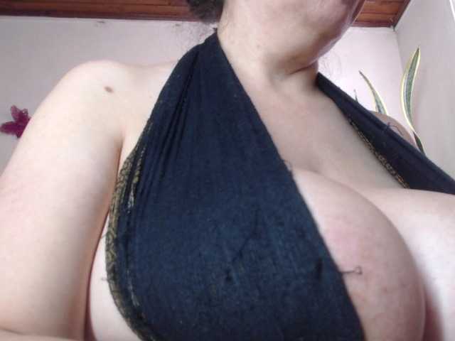 sandyxnaughty live cam preview