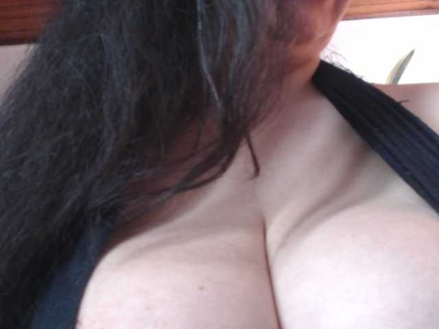 sandyxnaughty, en directo ahora en BongaCams