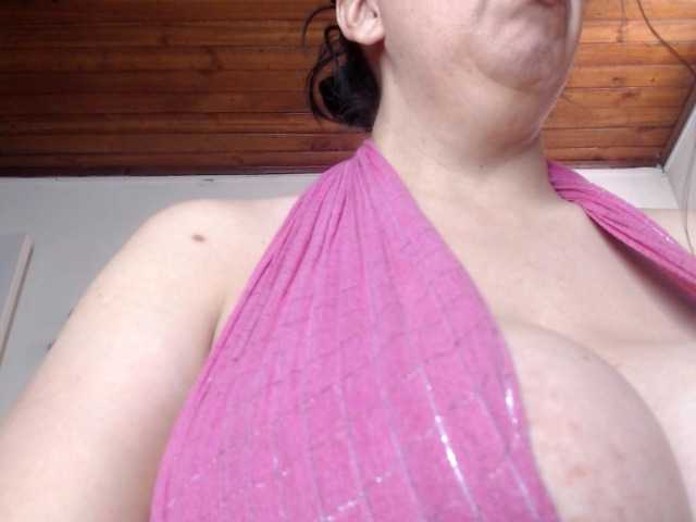 sandyxnaughty live cam on BongaCams