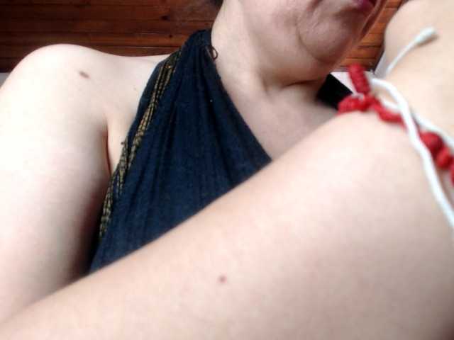 sandyxnaughty live cam on BongaCams