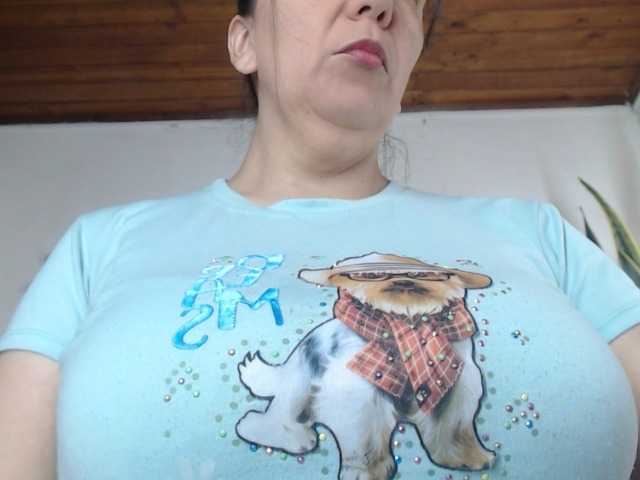sandyxnaughty live cam on BongaCams