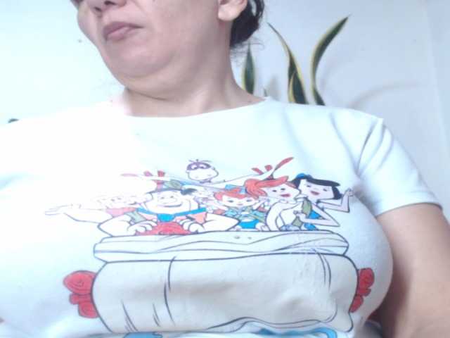 sandyxnaughty live cam on BongaCams