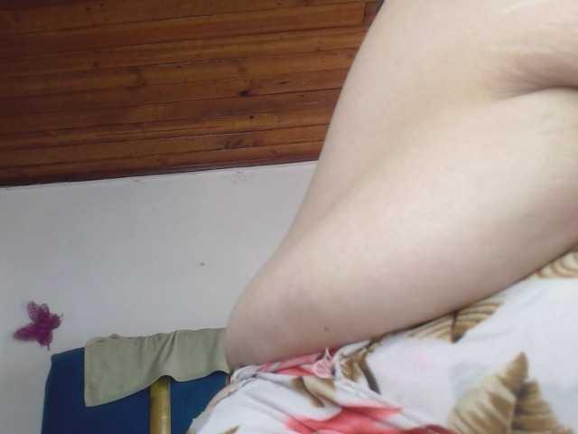 sandyxnaughty live cam on BongaCams