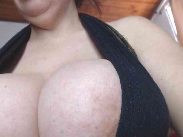 Modèle: sandyxnaughty