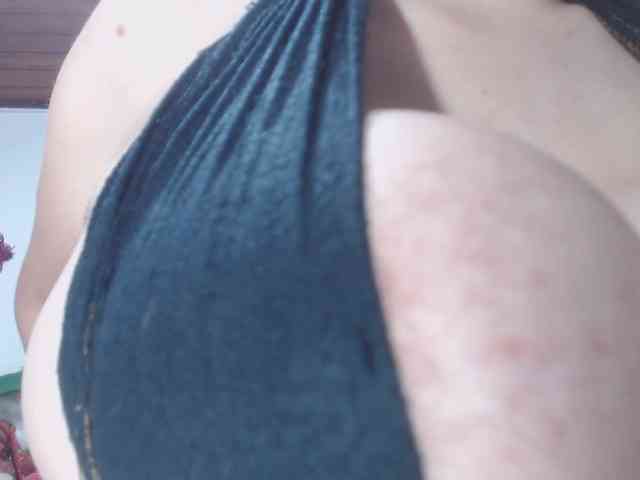 Modèle: sandyxnaughty