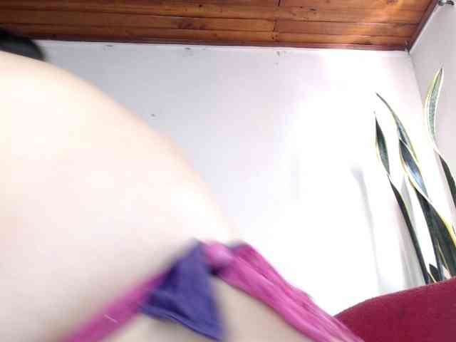 Modèle: sandyxnaughty