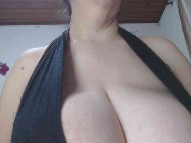 Modèle: sandyxnaughty