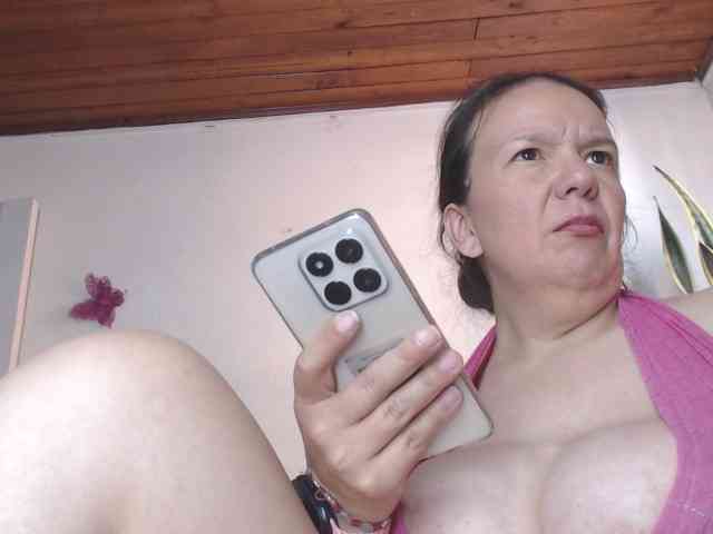 Modèle: sandyxnaughty