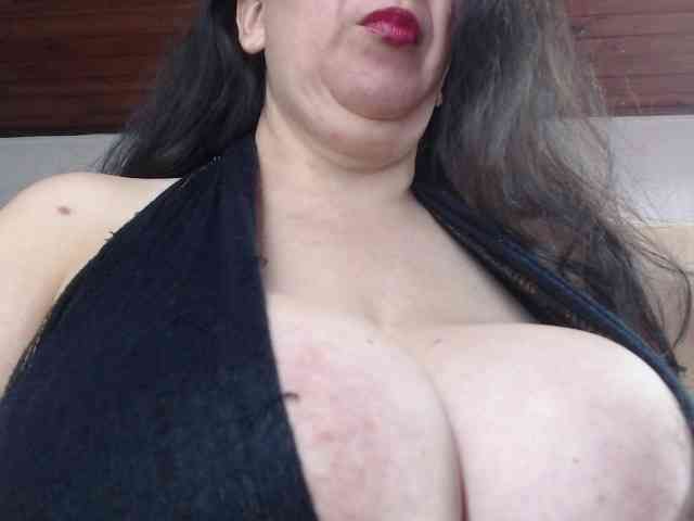 Modèle: sandyxnaughty