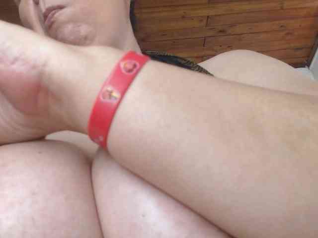 Modèle: sandyxnaughty