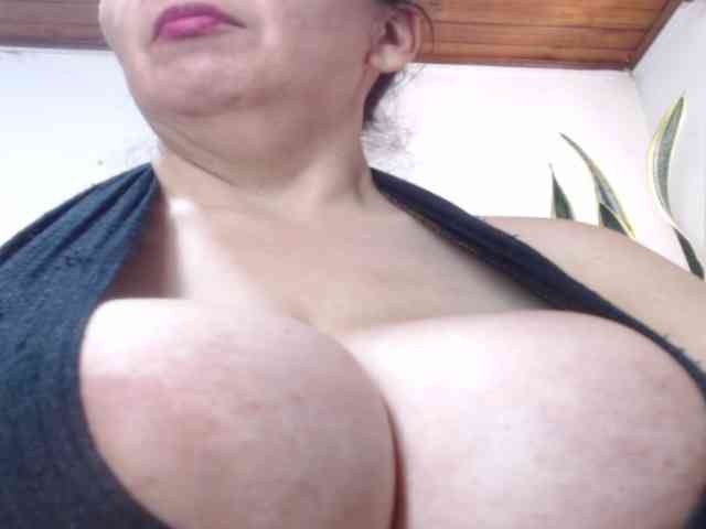 Modèle: sandyxnaughty