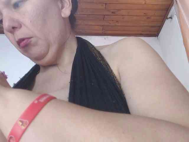 Modèle: sandyxnaughty
