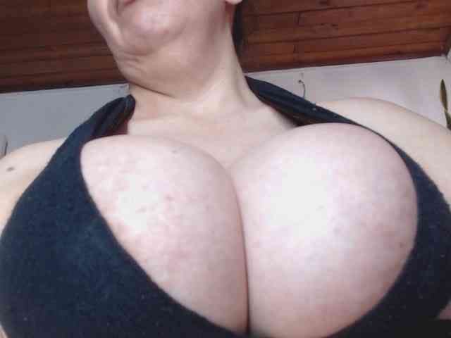 Modèle: sandyxnaughty