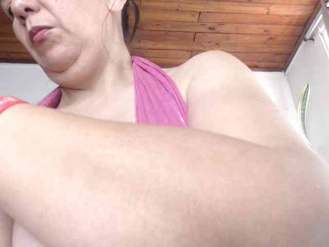 sandyxnaughty Live Webcam on BongaCams