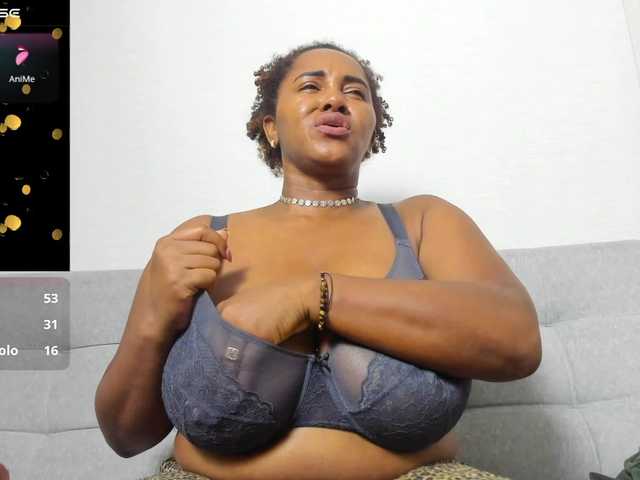 AliciaMilf webcam