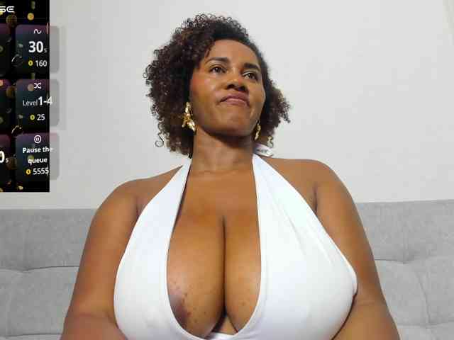 AliciaMilf webcam