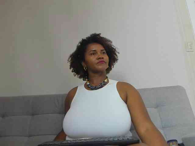 AliciaMilf
