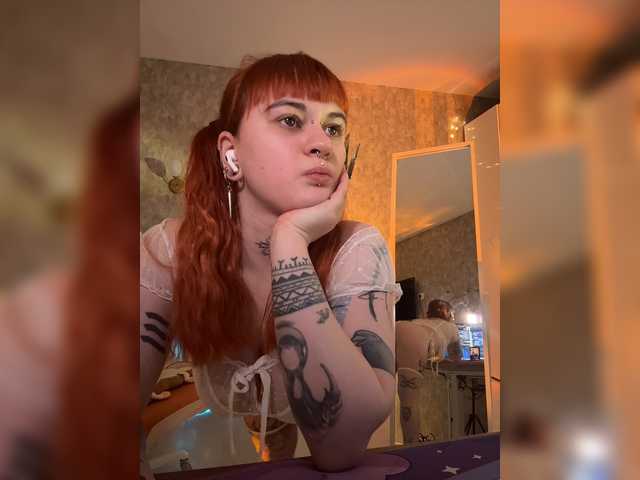 видео LolyMolly