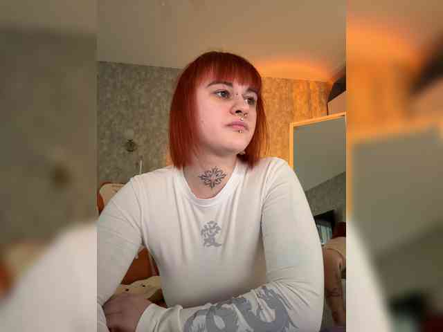 LolyMolly webcam