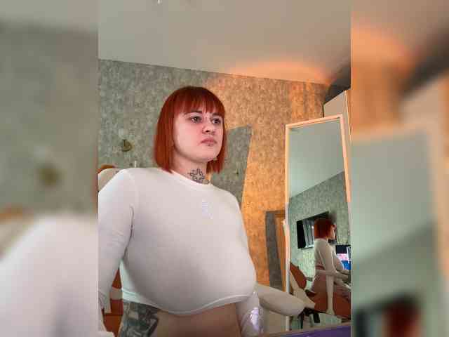LolyMolly webcam