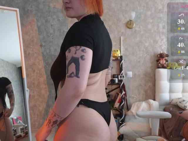 LolyMolly webcam