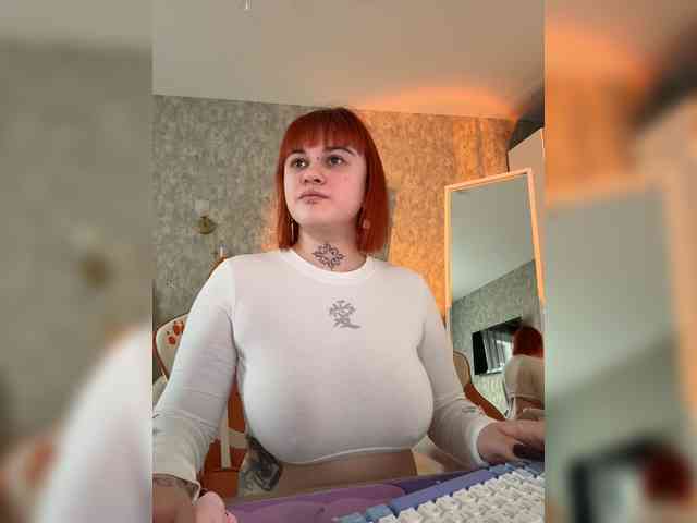 LolyMolly webcam