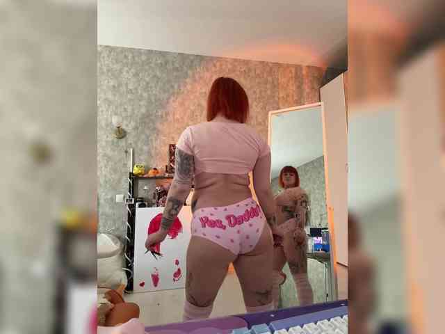 LolyMolly webcam
