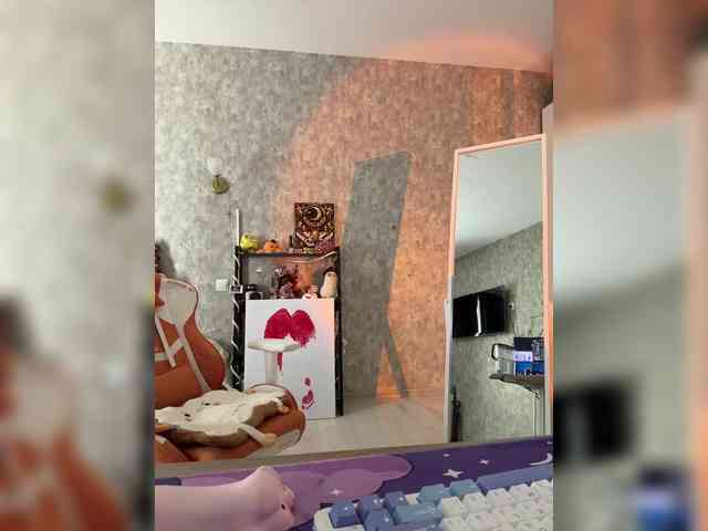 LolyMolly webcam