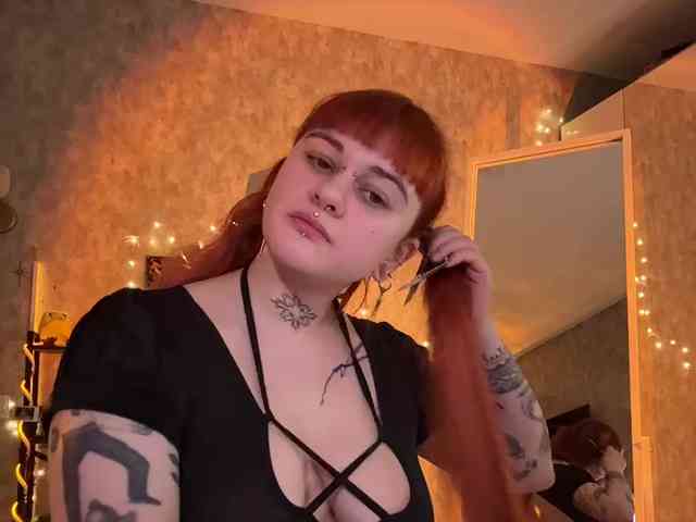 LolyMolly webcam
