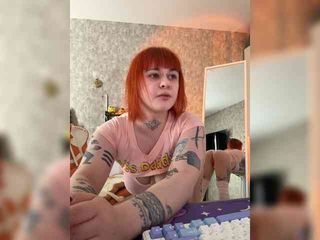 LolyMolly webcam