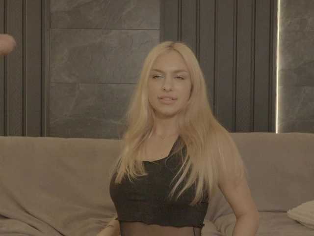 monchhichis live cam on BongaCams