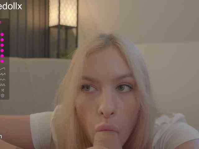 monchhichis webcam