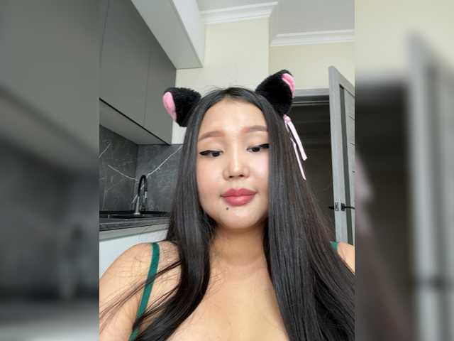 Yumikaa preview
