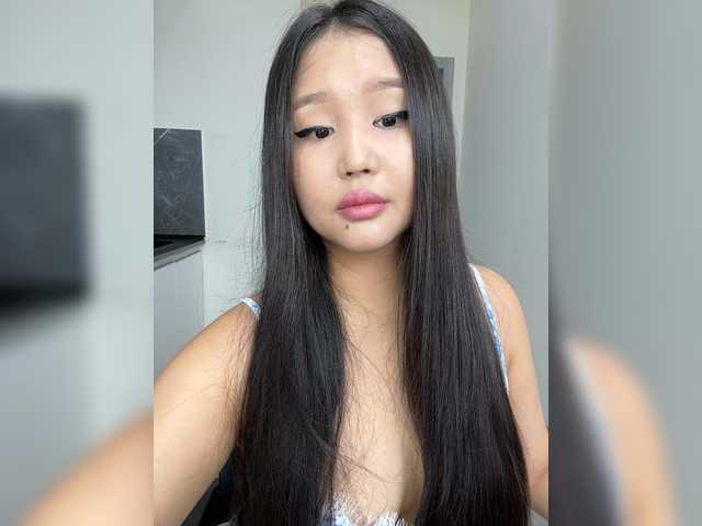 Yumikaa live cam