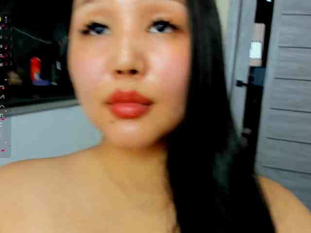 Yumikaa webcam