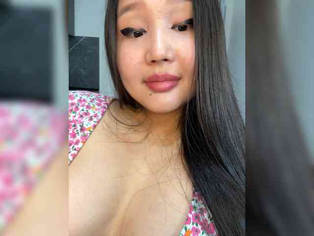 Yumikaa webcam