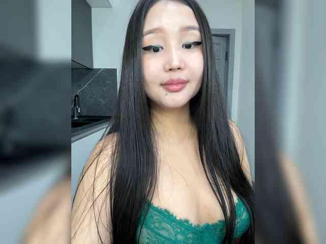 Yumikaa webcam