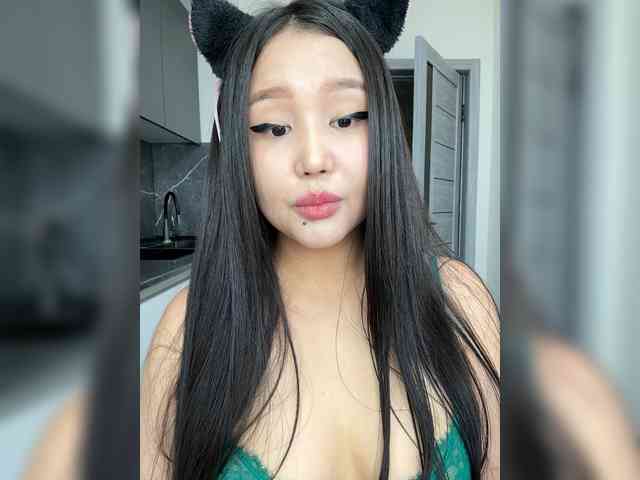 Yumikaa webcam