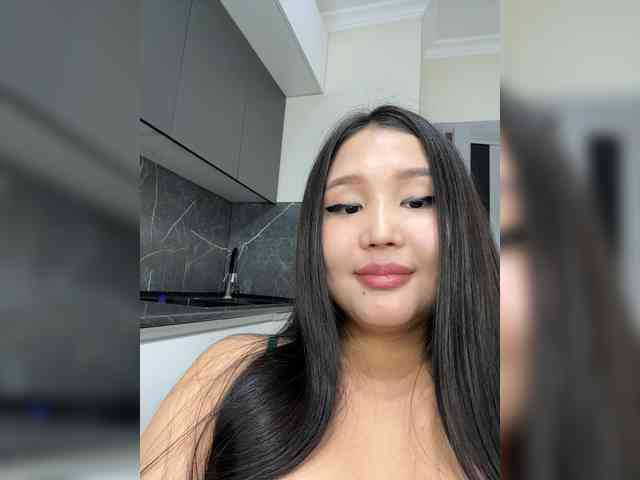 Yumikaa webcam