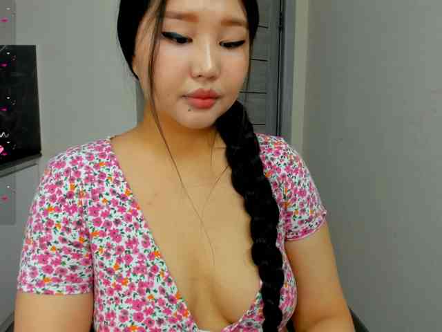 Yumikaa webcam