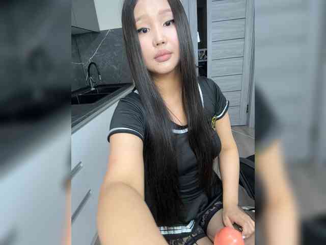 Yumikaa webcam