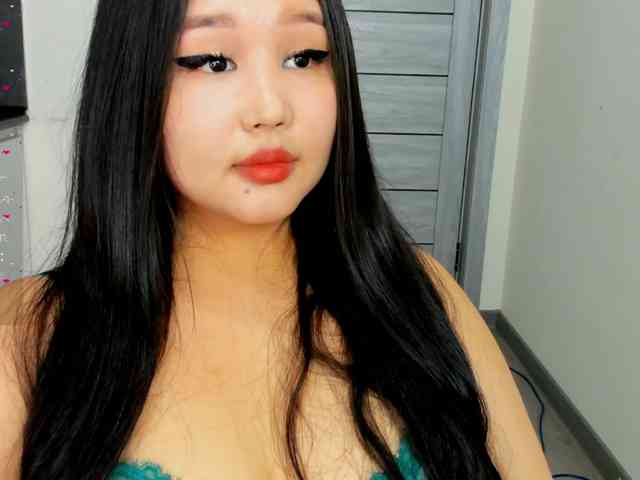 Yumikaa webcam