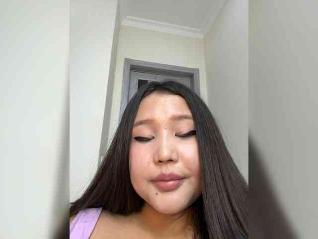 Yumikaa webcam