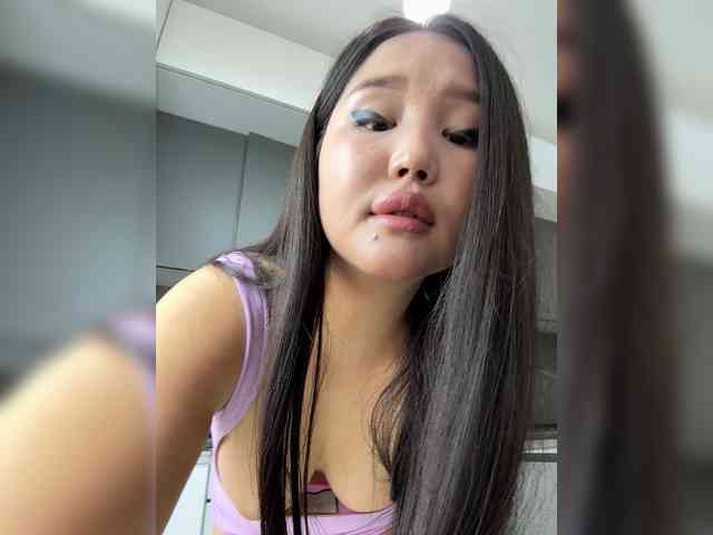 Yumikaa webcam