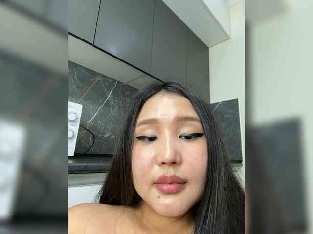 Yumikaa webcam