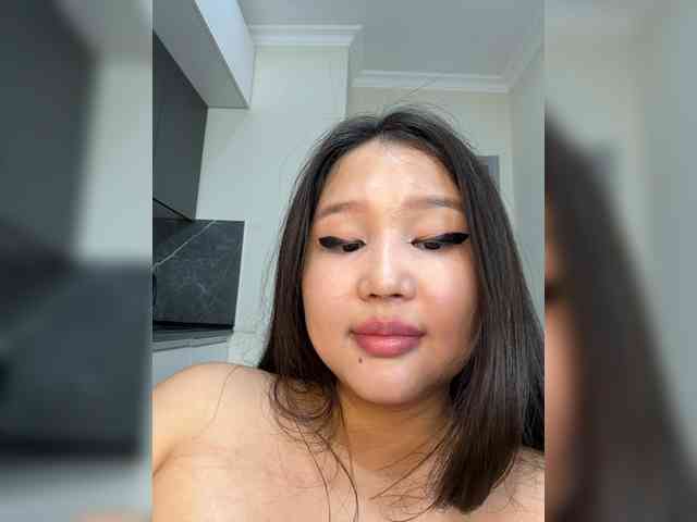 Yumikaa webcam