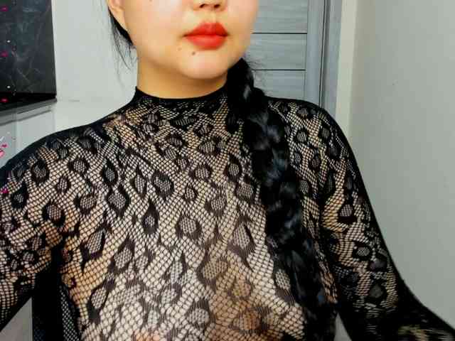 Yumikaa webcam