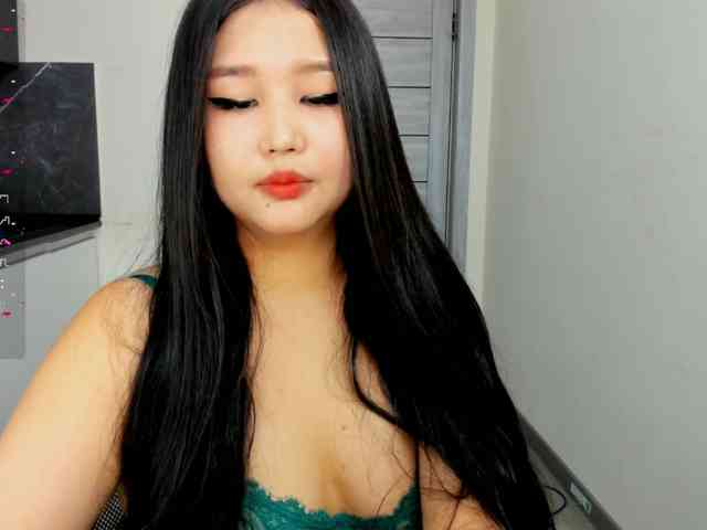 Yumikaa webcam