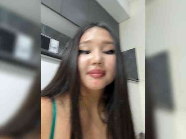 Yumikaa webcam
